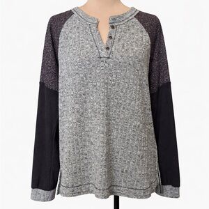 Hem & Thread Waffle Knit Henley Top L Gray Contrast Sleeve Casual